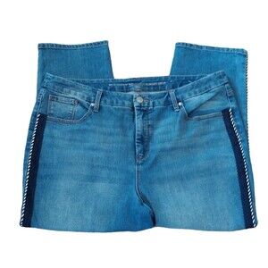 Chicos Jeans Womens So Slimming Girlfriend Slim Leg Ankle Denim Capri Crop Jeans